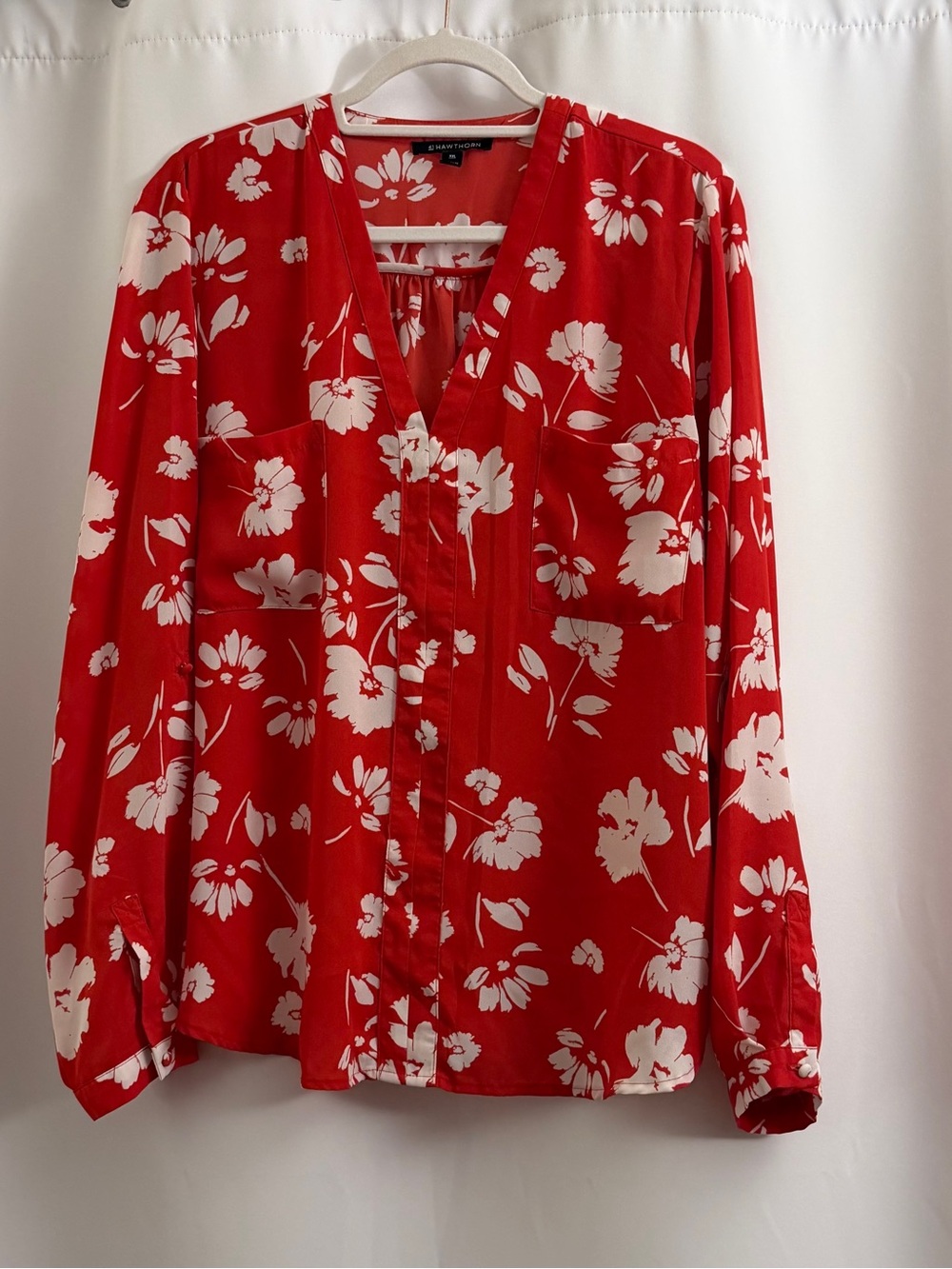 41 Hawthorn Red and White Floral V-Neck Blouse